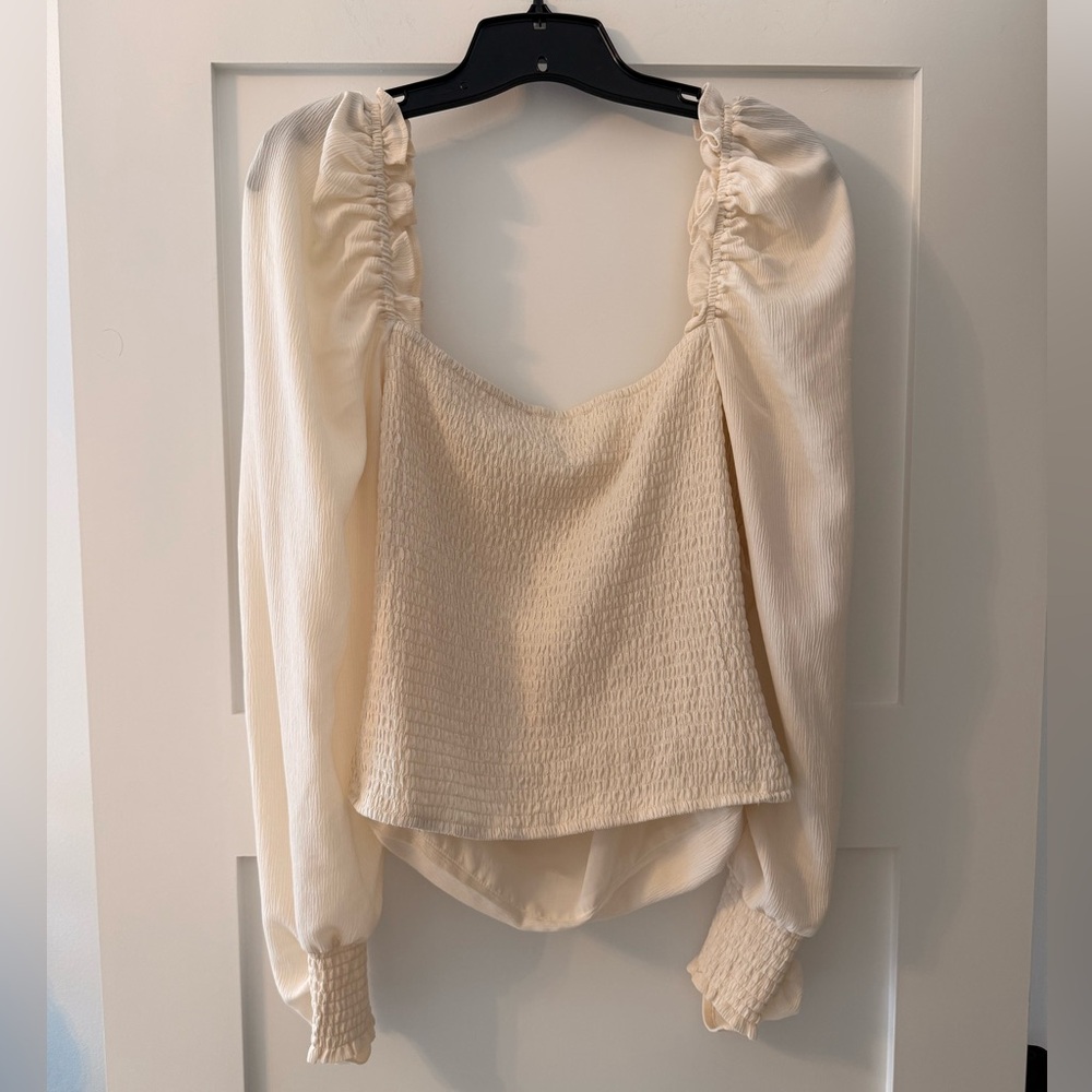 ASTR the Label Ruched Long Sleeve Blouse – Cream/Ivory, Size XL - Picture 2 of 10